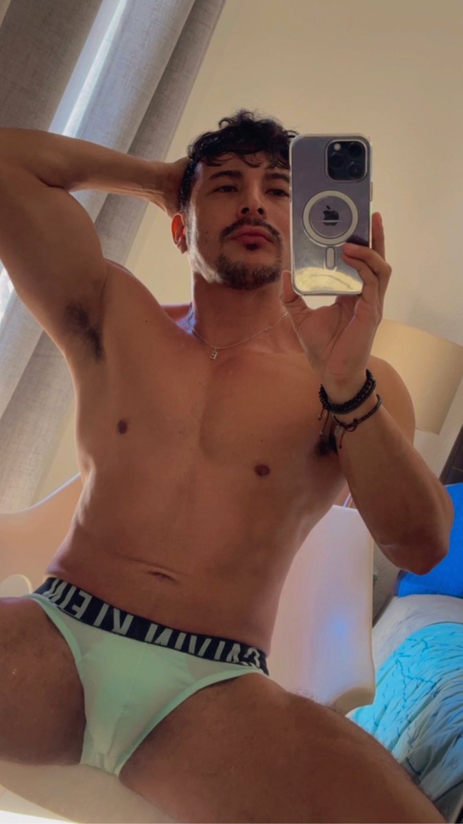 #adiosnoviembre 
#BuenDomingo 
<a href="/EncuentroGayMty/">Encuentro🏳️‍🌈GAY🏳️‍⚧️Monterrey</a>