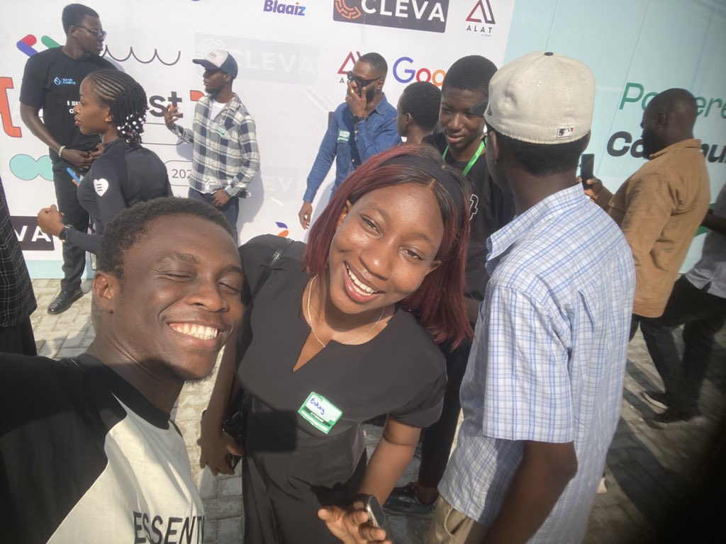 yue_enkay's tweet image. Represented @SOCSCVeritas at DevFestAbuja yesterday. 

We got to connect and talk to developers on @SuiNetwork and what we do at @suioncampus 

DevFestAbuja2026 let’s gooo!

W/ @SamuelDzarma @Josh17440129 
#gdgabuja #DevFestAbuja #DevFestAbuja2025