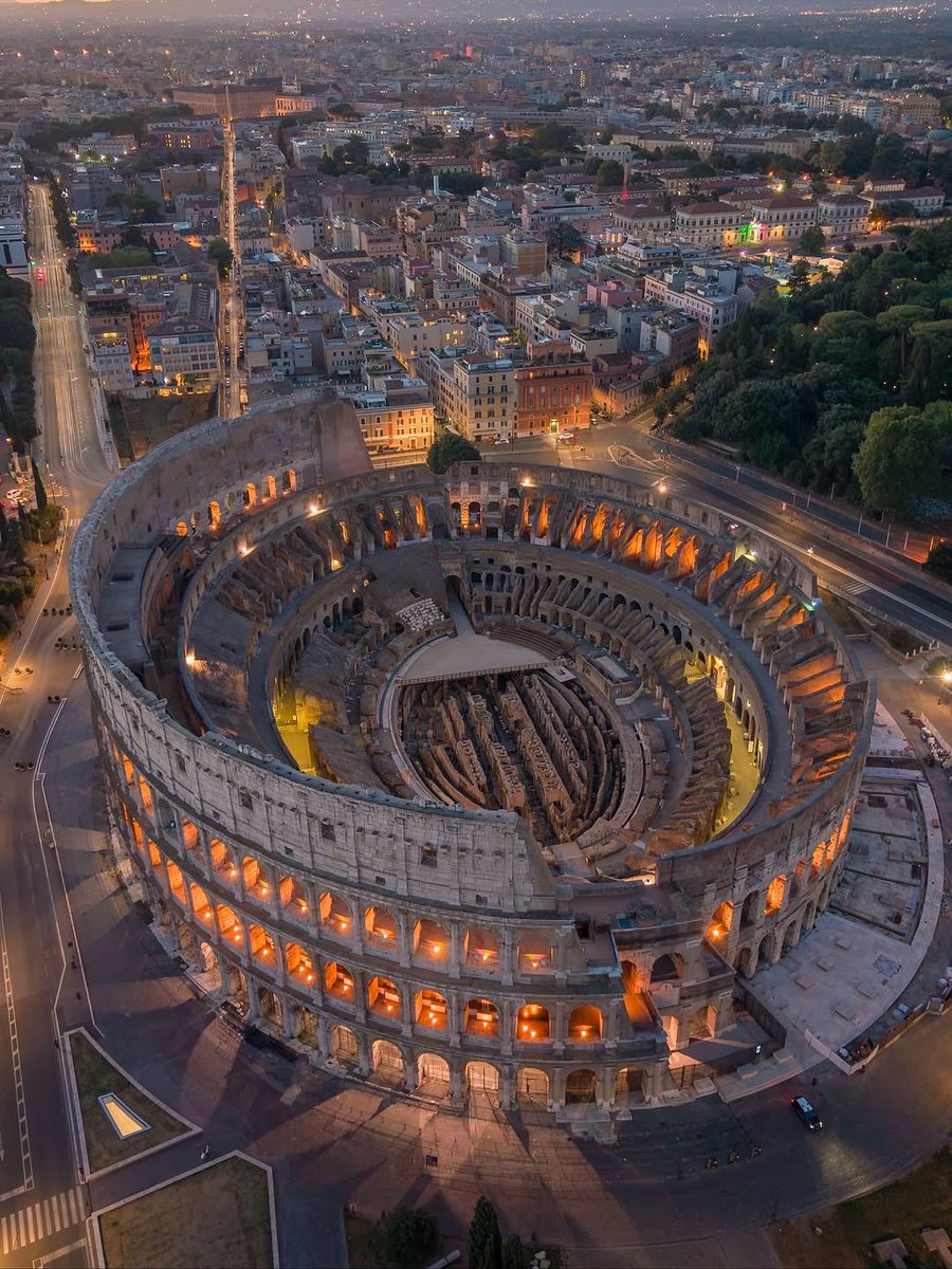 naturebeauty760's tweet photo. Colosseum, Rome Italy 🇮🇹 https://t.co/ZwjzK4am71