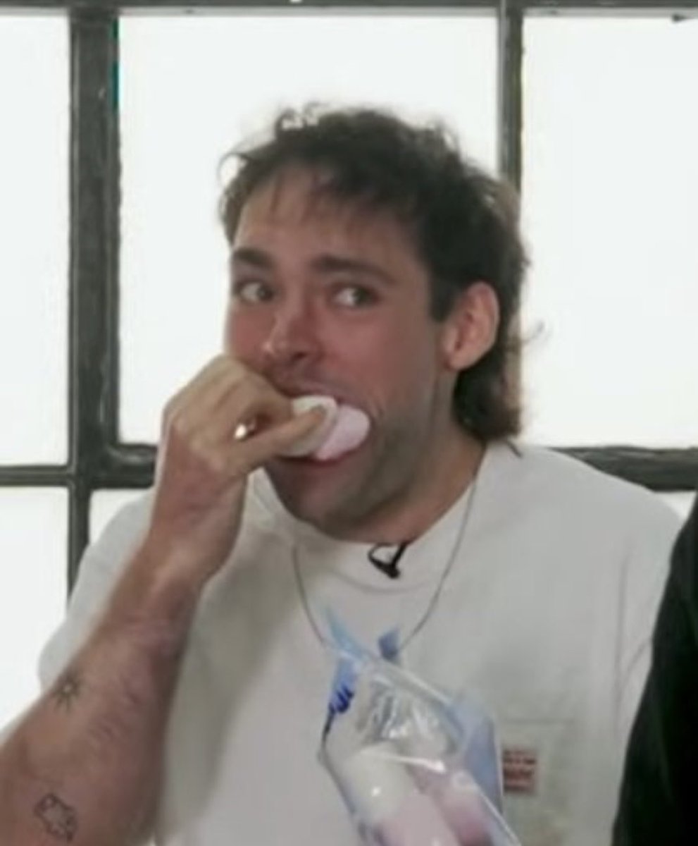 someone actually needs to hide the marshmallows bc wtf 😭😭