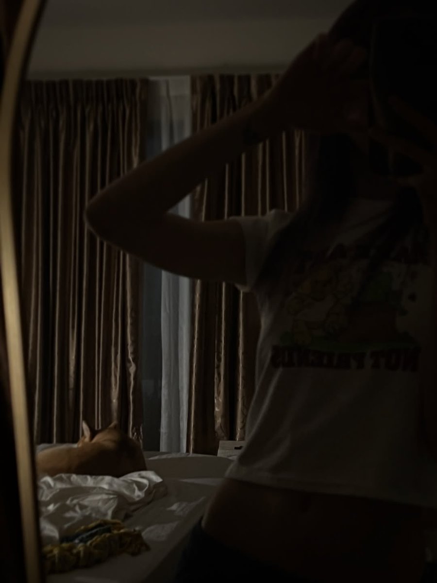 youngsisterr's tweet image. พี่เน่ baby tee วะ🤏🏼

#nenevader #QalaNôir