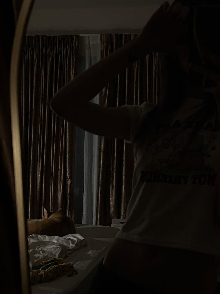 youngsisterr's tweet image. พี่เน่ baby tee วะ🤏🏼

#nenevader #QalaNôir