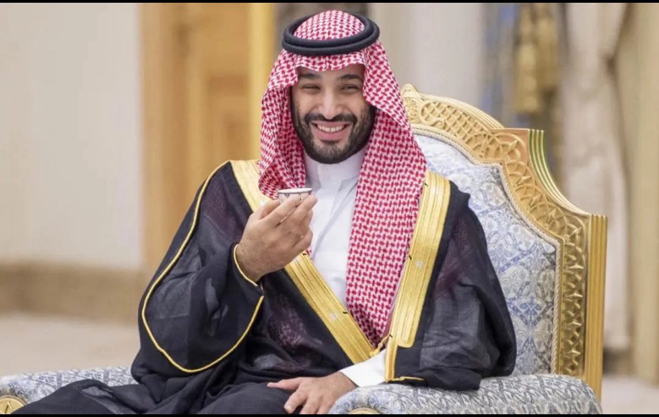 #ولي_العهد_الأمير_محمد_بن_سلمان 

أنورت المنطقة الشرقية و #الدمام بمقدم سيدي ولي العهد صاحب السمو الملكي الأمير محمد بن سلمان 
حللتم أهلًا ووطئتم سهلًا سيدي