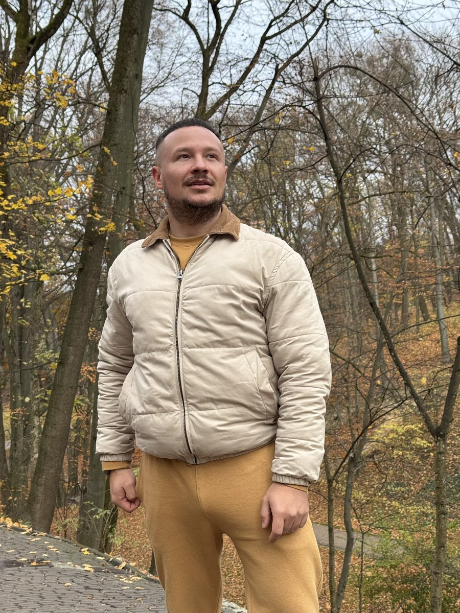 VovaTeslenko's tweet photo. Осіннє. На згадку 🍂🍁 https://t.co/dBT52qE8ux