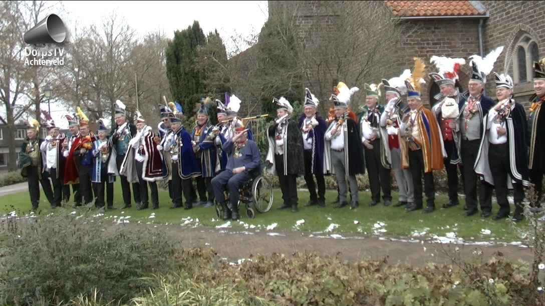 Het 55 jarig bestaan van De #Puupenkoppen werd uitgebreid gevierd: DorpsTV Achterveld nam een kijkje met de camera in de aanslag. #carnaval #55jaar #jubileumjaar
achterveld.net/de-puupenkoppe…