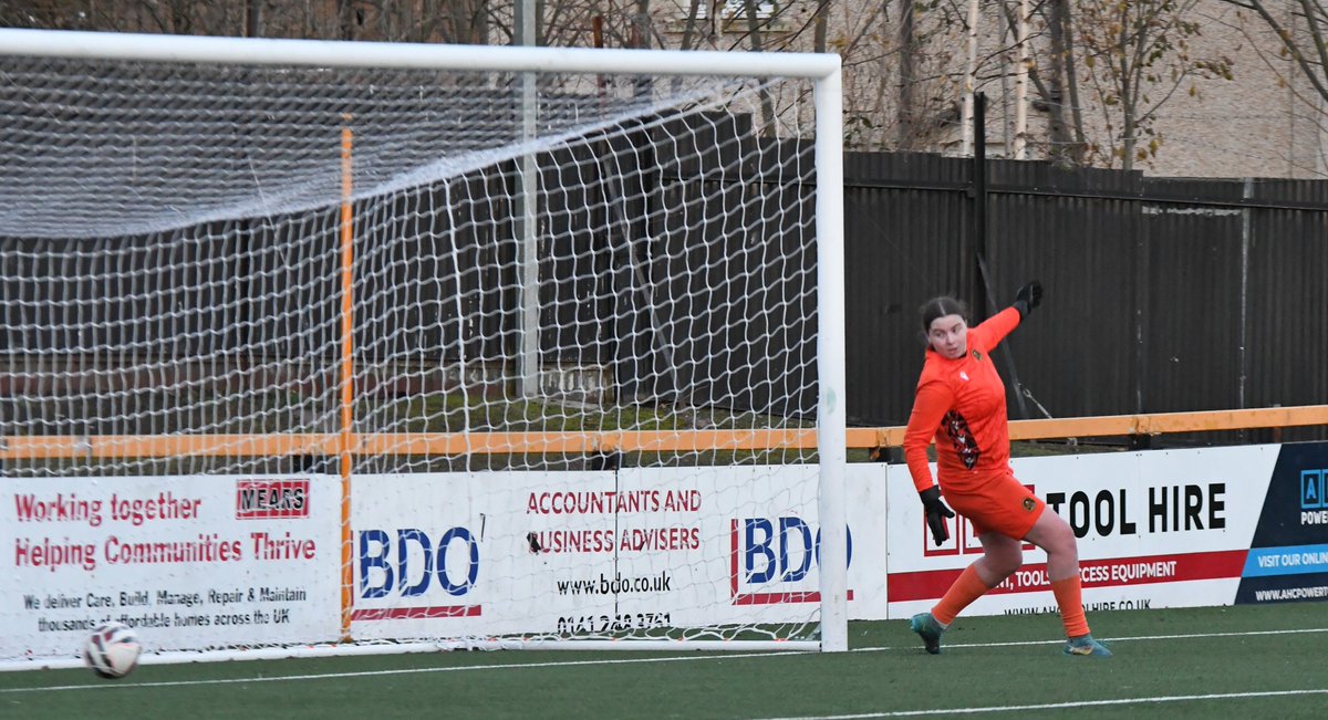 dgxwasp's tweet photo. @AmyCully1 nets the winner for @AlloaAthWFC late on in today's @RegionalSWFL Central/West match with @Dumbartonfc Ladies https://t.co/1Y7CfW5FiV