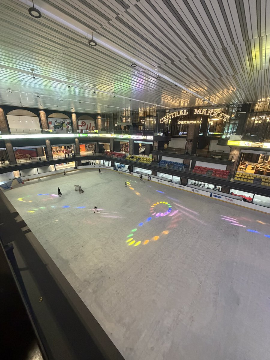 boysyamroslan's tweet image. Baru jumpa port shopping baru dekat Empire City. HextarWorld ni cantik gila, banyak pilihan!

#ShoppingTime #KLSpot #HextarWorldEmpireCity