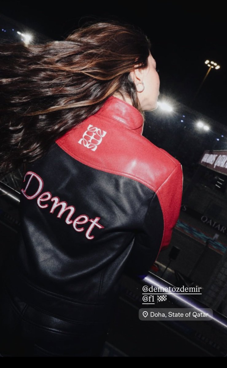 Cris_CA3's tweet photo. Demet 🌹 #Gpf1 Gatar 🏎️
#DemetÖzdemir 👀🪬 https://t.co/O0A5J0Hvol