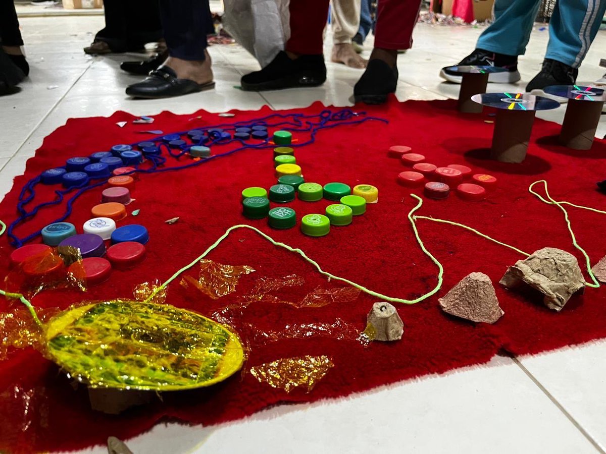 ICBFColombia's tweet photo. #BienestarBolívar | Entre risas, juego y arte se llevó a cabo el Laboratorio #TapiTapi, en María La Baja, un espacio de encuentro y creación colectiva donde agentes educativos conocieron estrategias y buenas prácticas para fortalecer sus habilidades de enseñanza. https://t.co/Uhe0GVxNuW