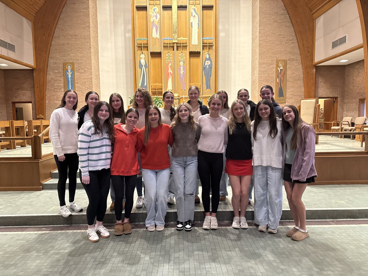 The Breds kicked off Advent and gameweek today.

Just one more sleep till gameday!

#DefendTheHill