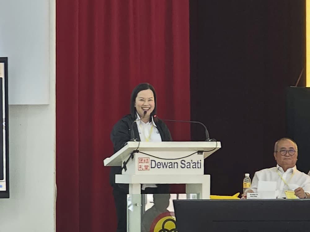 simkuihian's tweet image. SUPP annual delegates conference (#ADC) 2025

Thanks all delegates for a successful ADC 2025.  As our party song since 1959 “…人民的利益高于一切…( The interests of people are paramount)… 前进脚步永不停…( our steps never stop moving forward till…)”

facebook.com/share/p/1BRP7B…