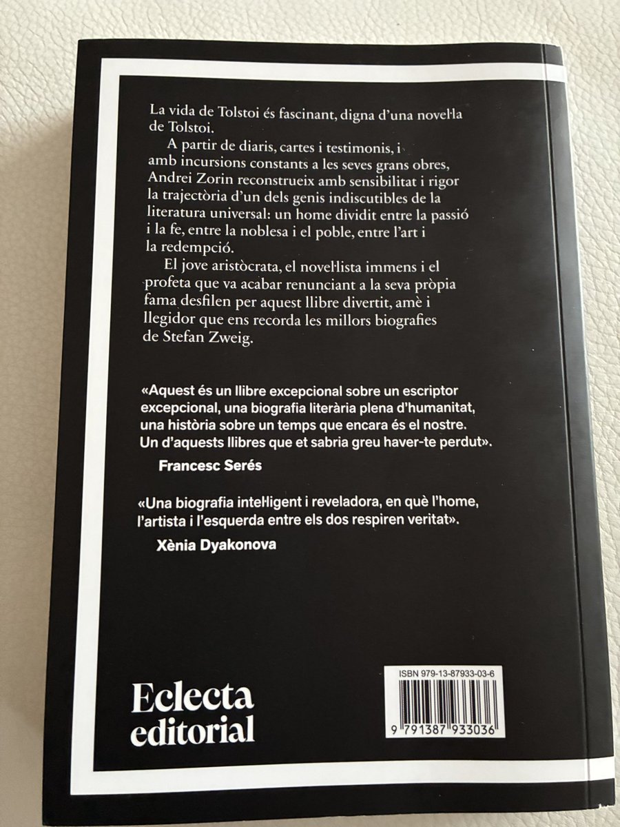 Aquesta propera setmana arriba per fi a les llibreries aquesta meravella que ens va descobrir i recomanar l’#ArnauBarios.
Segons ell, “és probablement la millor biografia que s’ha escrit mai sobre #Tolstoi”.
I mireu què en diuen <a href="/FrancescSeres/">Francesc Serés</a> i #XèniaDyakonova.