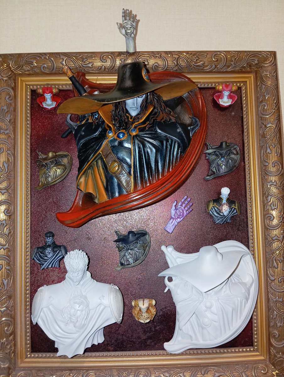 Blade0818's tweet image. I only have two garage kit #wf2025s left to paint! @heavygauge01   #VampireHunterD  ☺