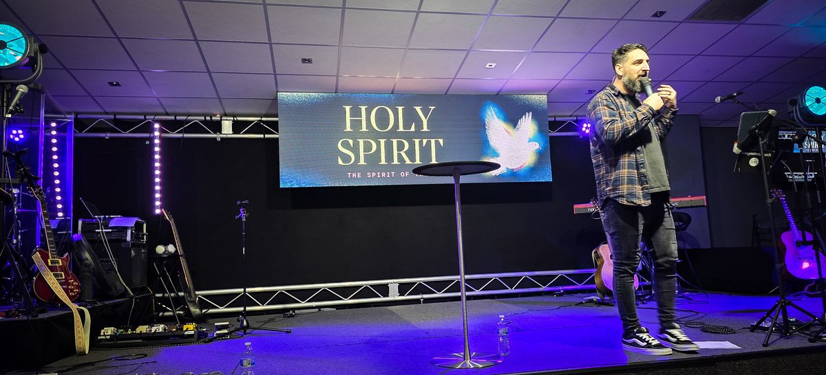 2 fabulous messages on the Holy Spirit over the last 2 weeks <a href="/LWChurchUK/">LivingWaters Church</a>    ❤️
Big thanks  Ps <a href="/mattlacy/">Matt Lacy</a> <a href="/ibenjah/">ImBenjah-_</a> for bringing His wonderful life changing truth #HolySpirit #Church
