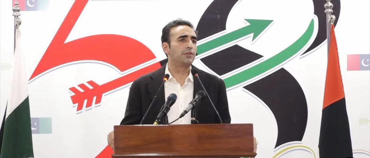 SajjadAbro0's tweet image. #Spokesperson of the #Sindh #Government, @TehsinAbidi attended the Foundation Day gathering and met with the party workers.