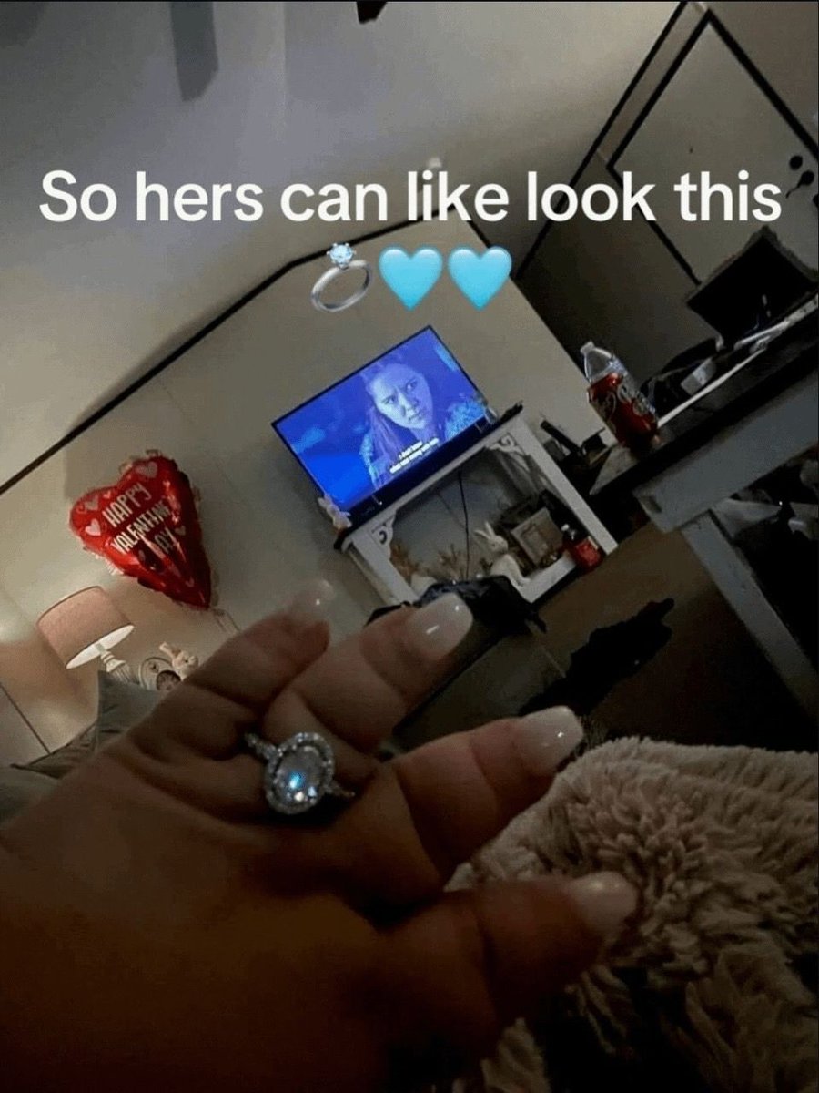 nocontextmemes's tweet image. 