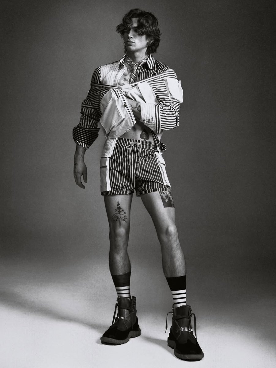 vincenzohacker's tweet image. obsessed with these