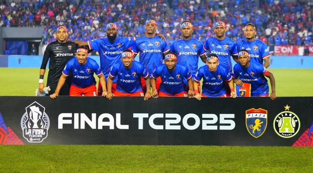 Barra_plazina's tweet image. Somos los BICAMPEONES DE PANAMÁ ✍ llego la 9na. 🏆 Y hoy tenemos que darle gracias a ese grupo de jugadores veteranos y jóvenes pero sobre todo LEONES GUERREROS, igualmente al cuerpo técnico comandado por Mario &quot;El Cholito&quot; Mendez y a la directiva especialmente a Juan David 😎🇵🇦