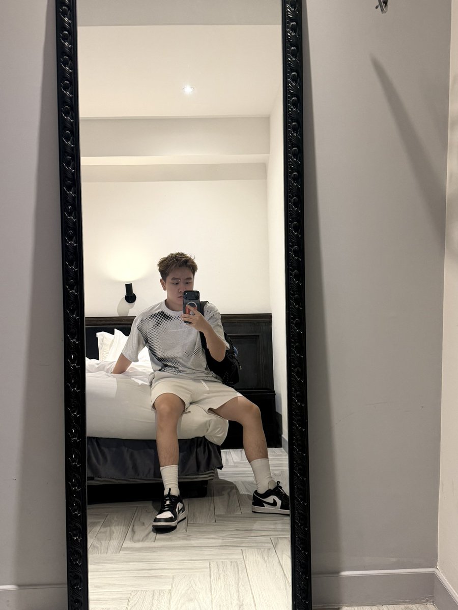 𝑫𝒂𝒏𝒚𝒆 tweet media