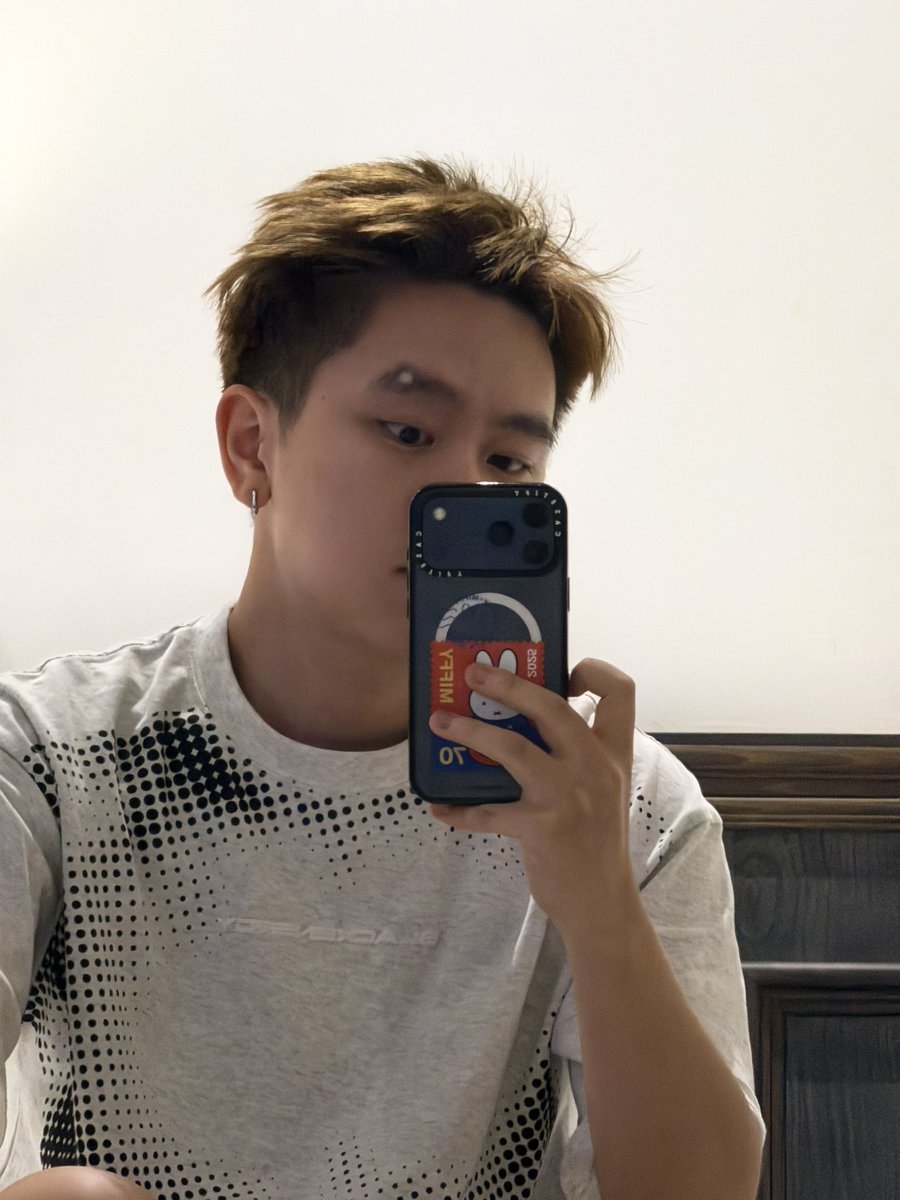 𝑫𝒂𝒏𝒚𝒆 tweet media