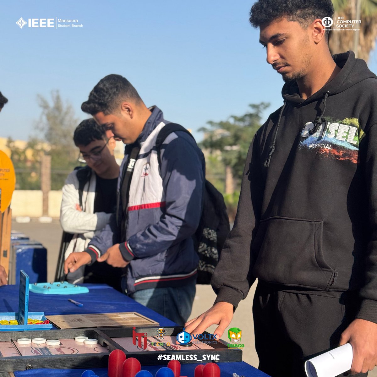 IEEEManSB's tweet image. Day Two Is Complete.

Ending today’s session, and restarting tomorrow.

#IEEE_ManSB
#IEEE_ManCSC
#Seamless_Sync