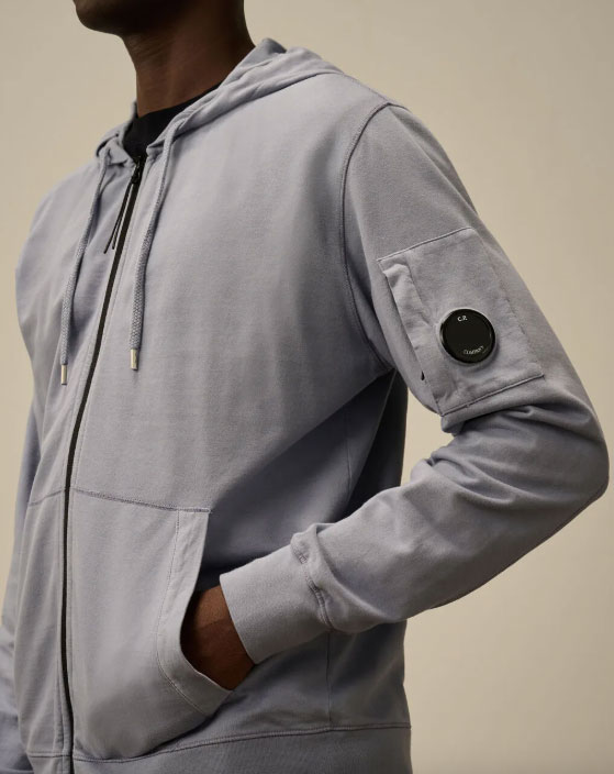 CasualFactory's tweet photo. CP Company - Light Fleece Full Zip Hooded Sweatshirt
Shop link: https://t.co/XvCmhfyEdI https://t.co/qwPREe3sJZ