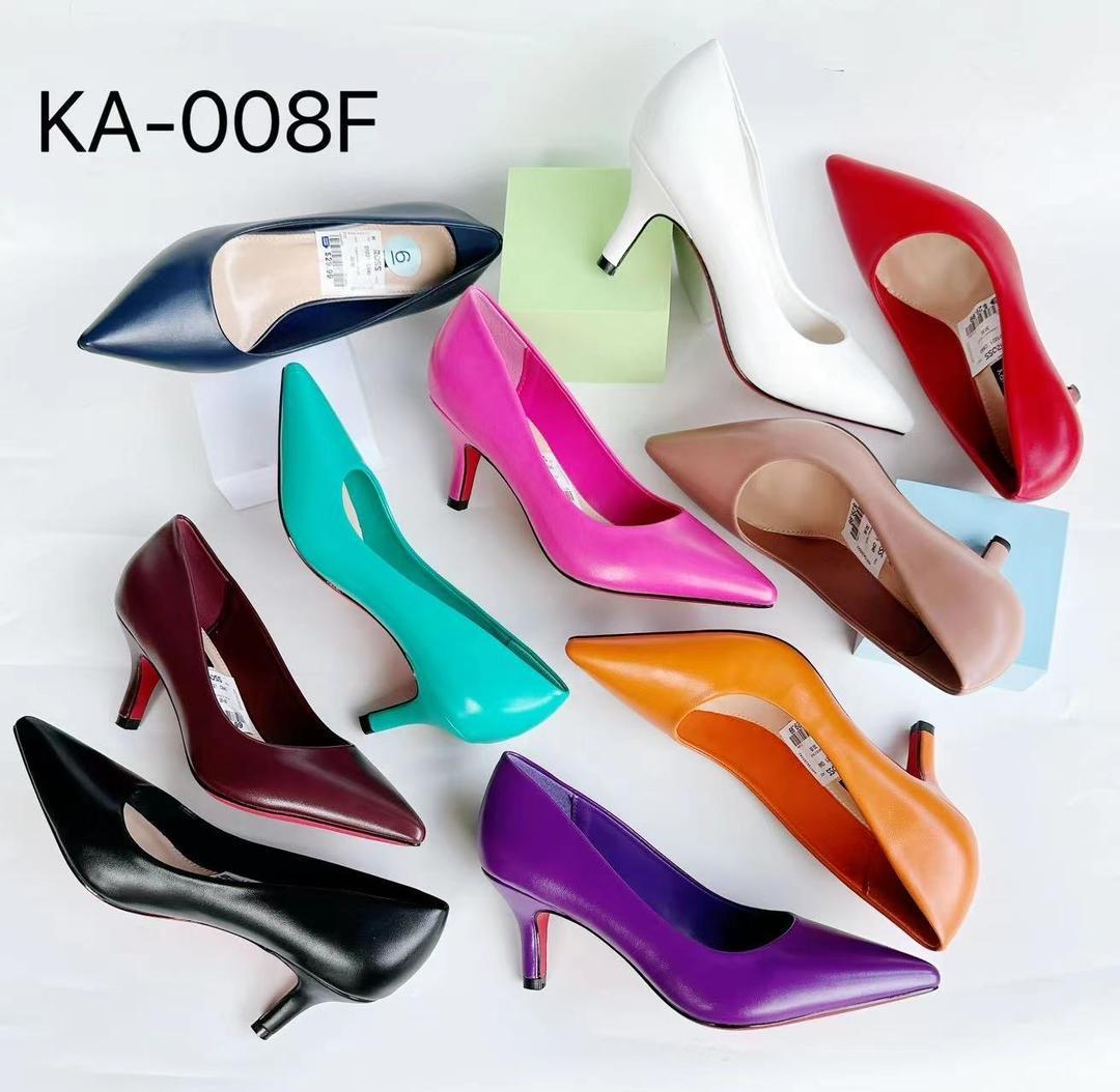 anna_store6's tweet image. Heels available @75000 ugx.
Sizes available:
👉 37
👉 38
👉 39
👉 40
👉 41.
Call /WhatsApp 0757318840 /0788043189 for deliveries. #CHEARS #CRYMUN #sundayvibes #NTVPresidentialDebate2025 Arsenal /Chelsea 0- 0 Arsenal /Saliba /Mikel Merino /Red Card /Mateta /Isak /Amorim /Caicedo