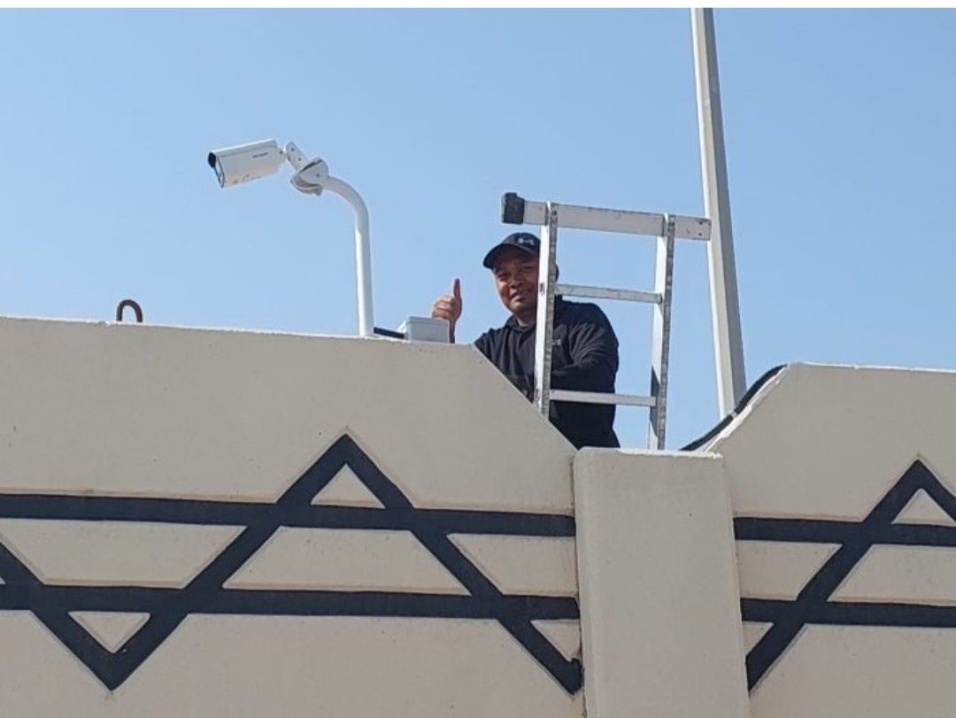 ب 32 كاميرا وبوابات إلكترونية.. ”الفردوس“ تؤمّن مقبرة صفوى وتوسع ساحاتها

خليـج الديرة
khlijm.com/18205718391388