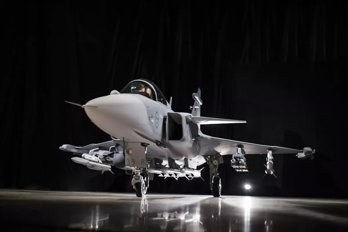 Hush_Kit's tweet image. Ullo Johan! Gotta New Motor?
The Case For And Against Putting the Typhoon&apos;s Engine In the Gripen E (LONG READ) hushkit.substack.com/p/ullo-johan-g…