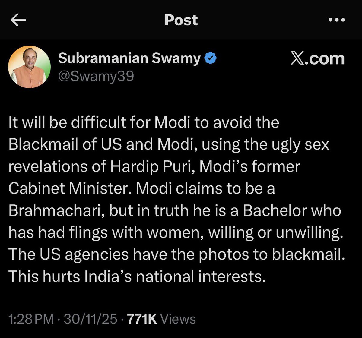 Deepeshpatel87's tweet image. जब से गृह मंत्री अमित शाह ने बोला कि अंग्रेजी बोलने वालों को शर्म आएगी तब से मैने अंग्रेजी पढ़ना भी छोड़ दिया तो कोई इसे ट्रांसलेट करके हिंदी में बताएगा।।