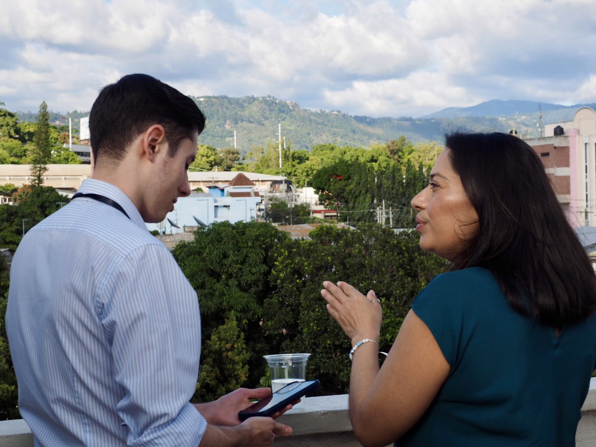 🇭🇳 As Hondurans head to the polls in a high-stakes general election, journalist José Luis Granados Ceja documents the scenes for Drop Site. 🧵⬇️

📸 International observers with CESPAD gather in Tegucigalpa as voting begins in Honduras’ 2025 general election. (By <a href="/GranadosCeja/">José Luis Granados Ceja</a>)