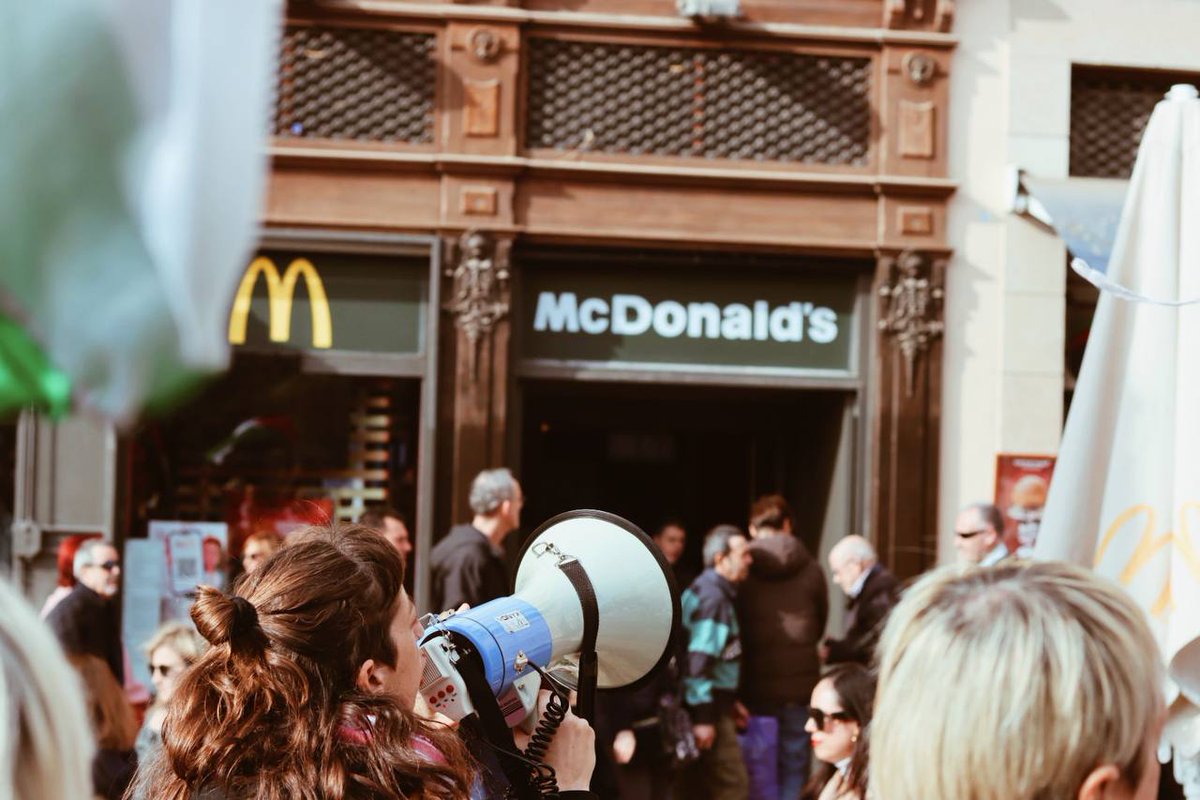 BDSPaisValencia's tweet image. 📢 🇵🇸 4️⃣0️⃣ª manifestació en suport al poble palestí i contra el règim colonial israelià a València des de la tardor del 2023!

✊🏼 Per un embargament integral ja i la fi de totes les relacions amb Israel!