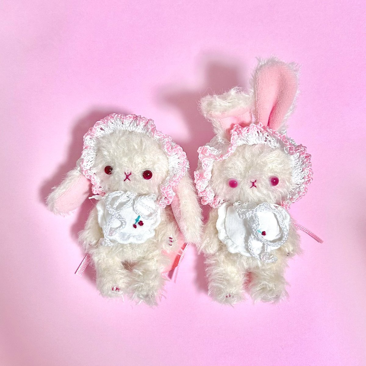 吉祥寺　錆猫ギャラリー
12月3日〜7日
12:00〜19:00（初日15:00〜）
24名の作家によるうさぎがテーマの作品展です
ウサギがいっぱいです。ぜひ遊びにきてください🌸
よろしくお願いします🐇🥕
#うさうさ