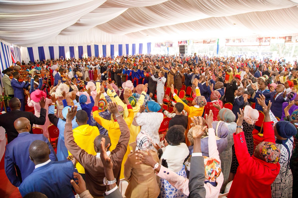 ArthurPark60's tweet image. #EndTimeRevivalWave 메시아께서 오십니다. 지금 일어나고 있는 대부흥은 바로 메시아의 길을 예비하기 위한 것입니다.