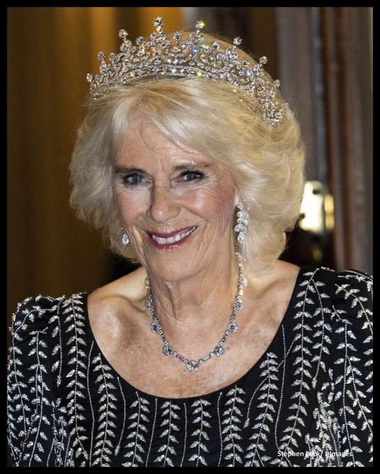 أشهر 9 تيجان ملكية بريطانية تخطف الأنفاس وتاريخها المذهل يكشف أسرار الملوك. أي تاج ملكي لفت انتباهكِ أكثر؟. لمزيد من الصور 