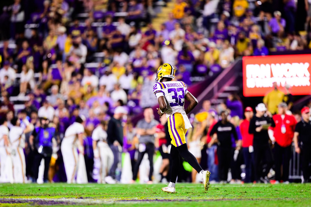 Aeron “Bigfoot” Burrell tweet media