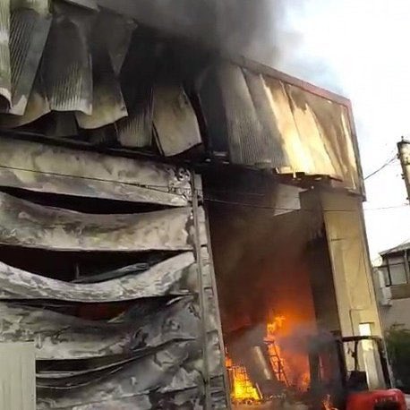 ♦️Kocaeli'de yangında 7 kişinin hayatını kaybettiği parfüm deposunun sahibi, cezaevinde kalp krizi geçirerek hayatını kaybetti.
