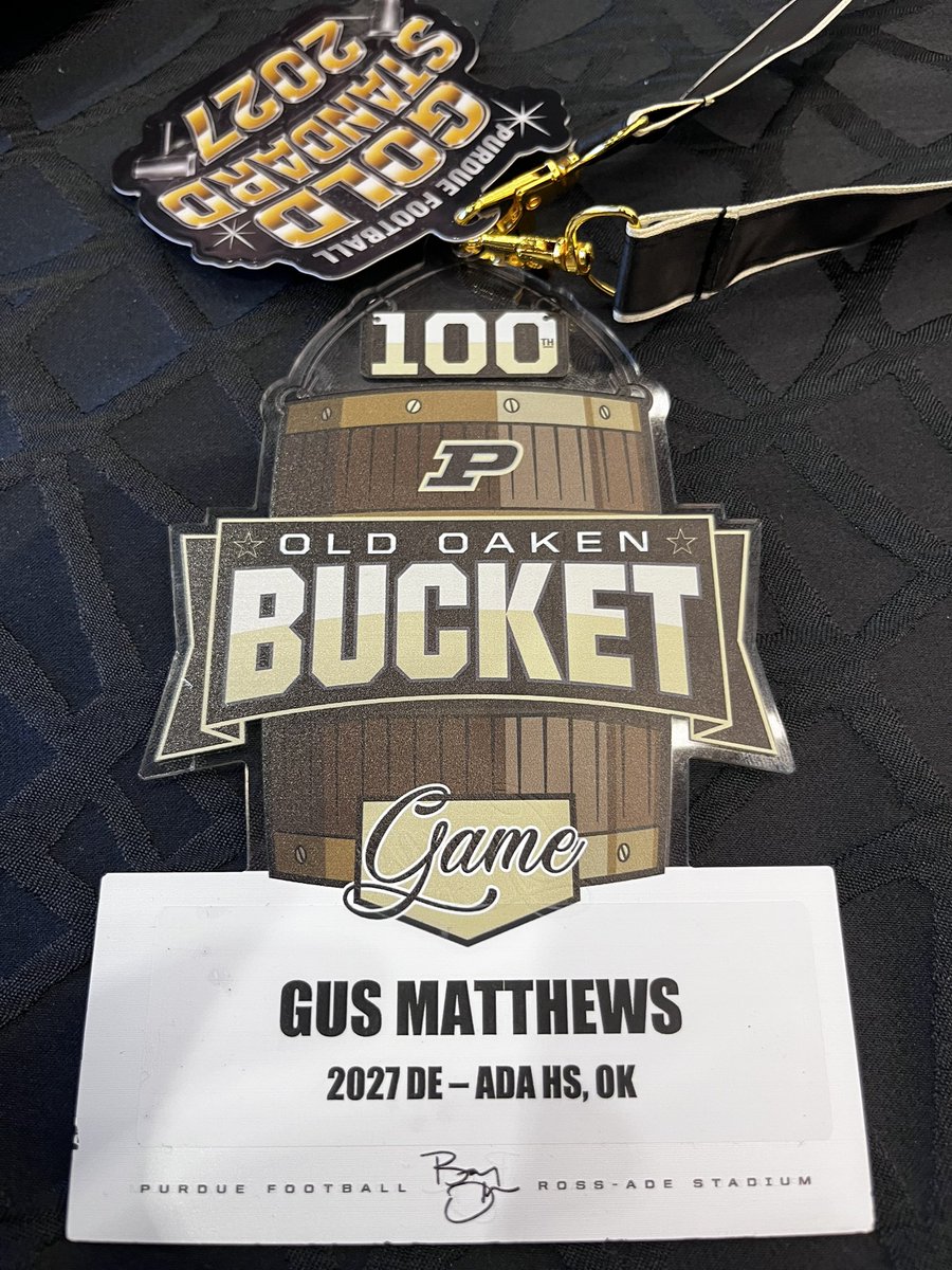 GusGmatthews's tweet image. Thank you @bradodom and @BoilerFootball for the game day visit we had an amazing time!