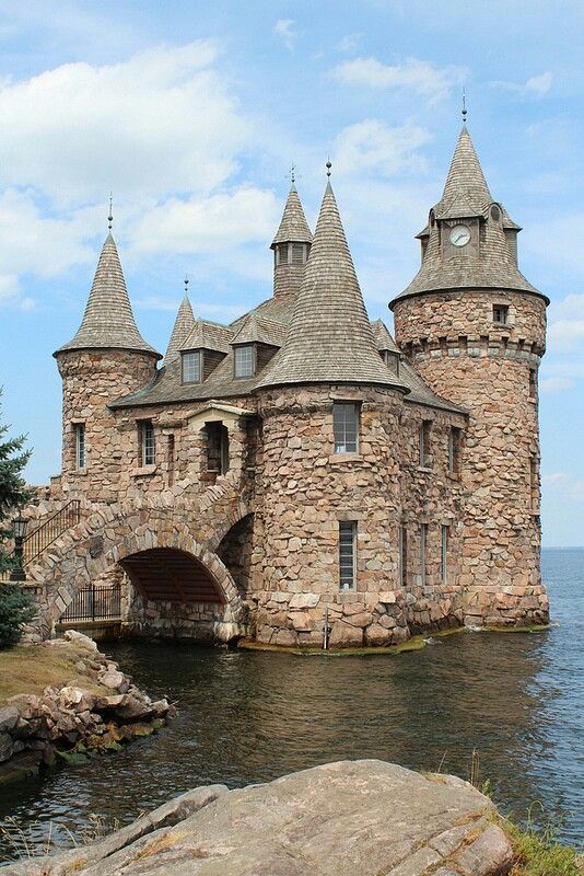 DailyArchX's tweet image. 