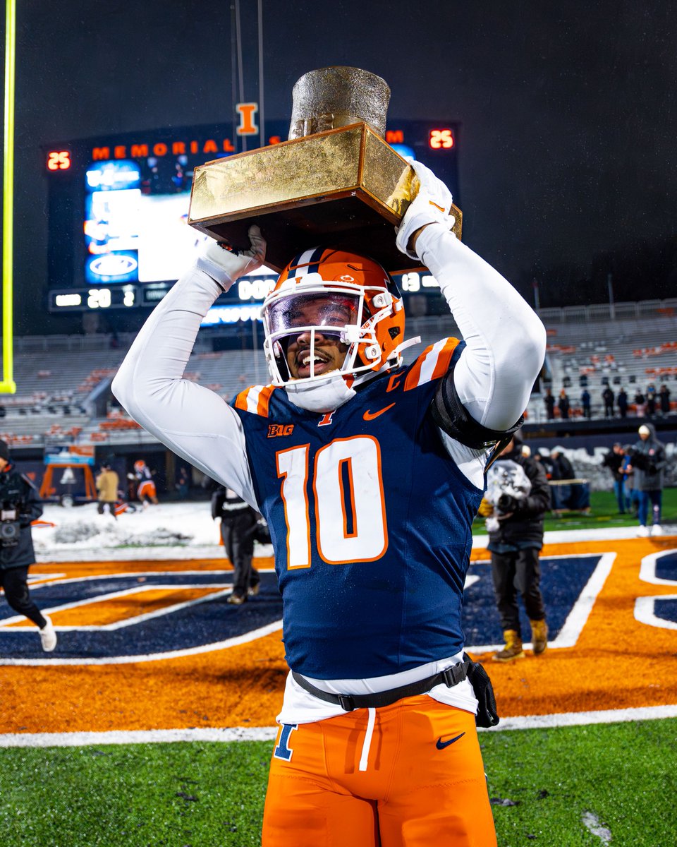 Our <a href="/PFSNcollege/">PFSN College</a> highest-graded safeties, Week 14:

Miles Scott, Illinois: 94.8
Collin Matteson, Army: 94.3
Aiden Manutai, Cal: 90.8
Santana Banner, Missouri: 89.7
Daytione Smith, Marshall: 89.4
Amare Ferrell, Indiana: 88.8
Malik Spencer, Michigan State: 88.3
Emmanuel