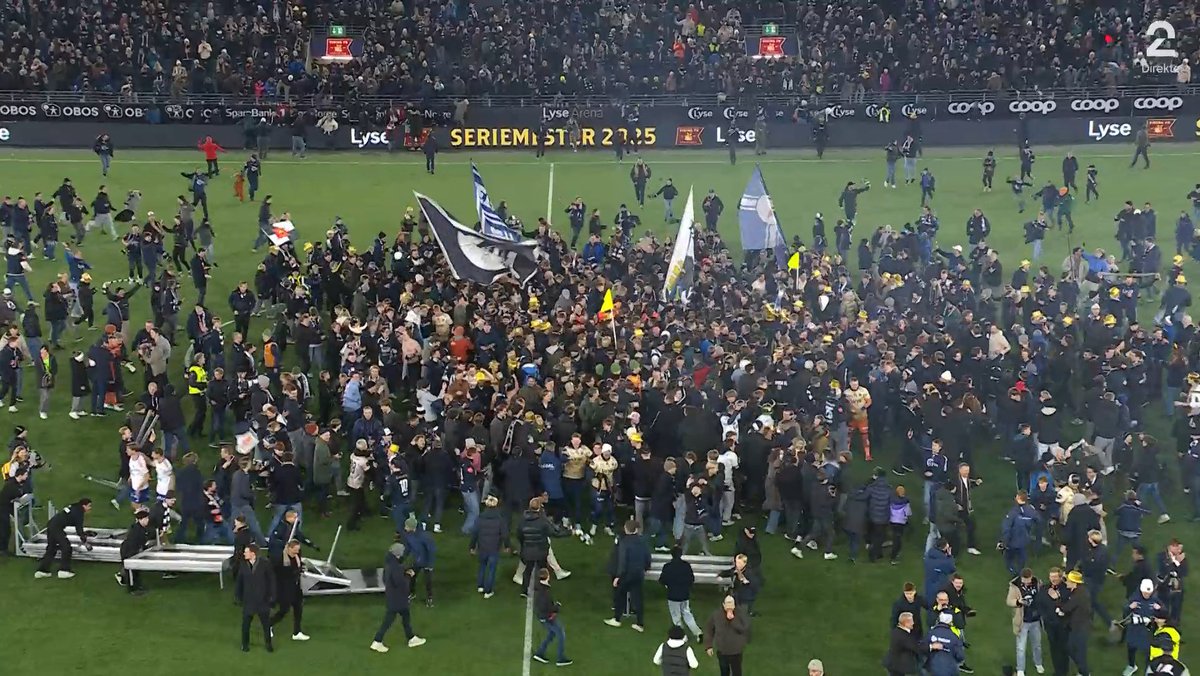 THE FINAL WHISTLE HAS BLOWN AND VIKING ARE OFFICIALLY THE ELITESERIEN 2025 CHAMPIONS!!!