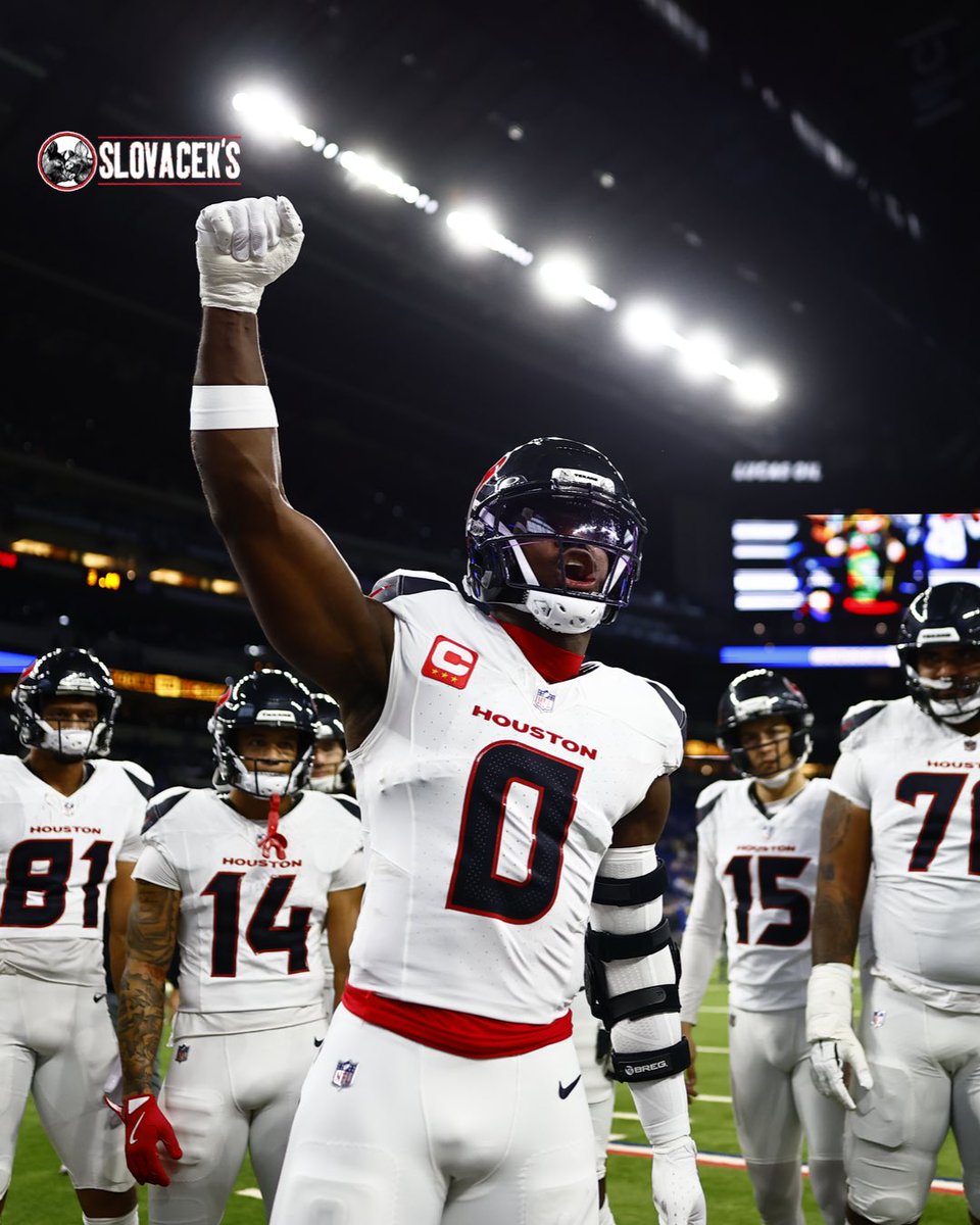 HoustonTexans's tweet photo. Time to SWARM 😈 https://t.co/cLqnXmhFgj