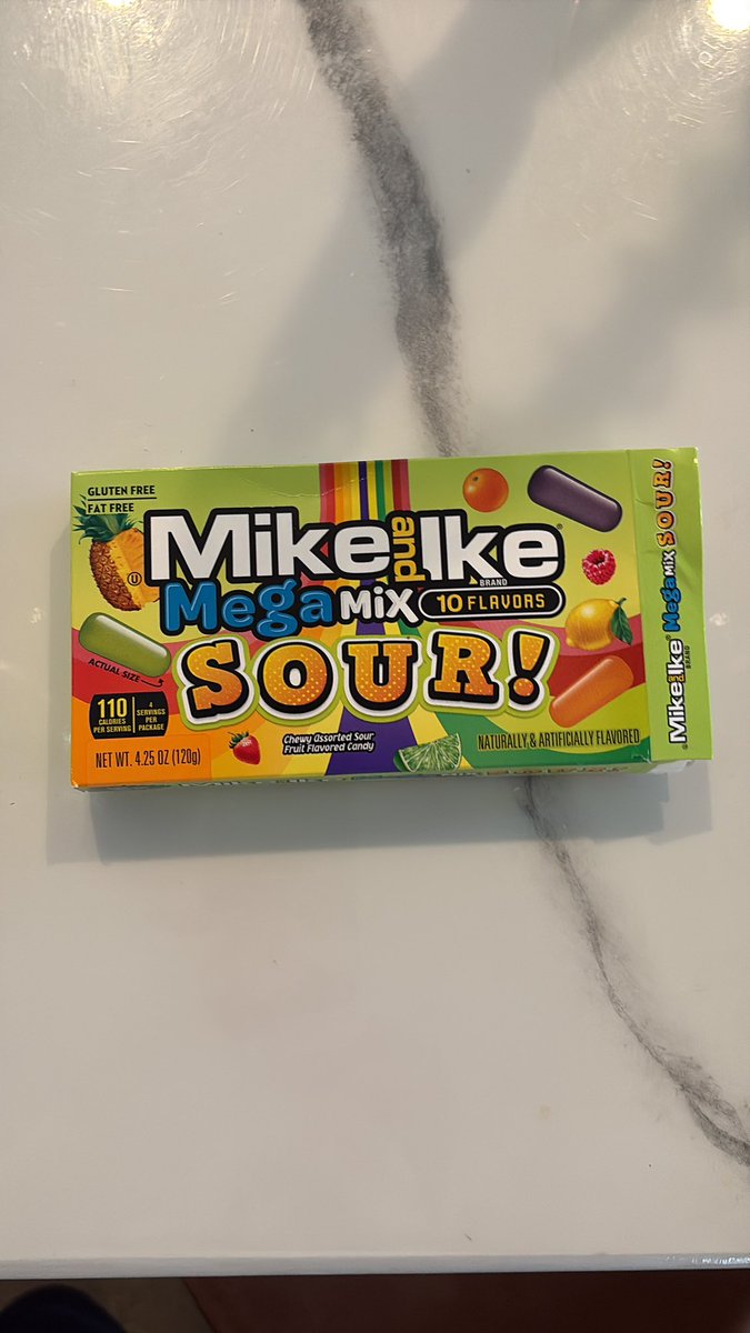 hope_dan's tweet photo. Someone find me a better candy https://t.co/umfQ96ALct