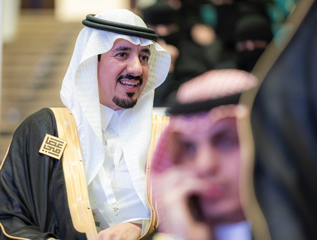 بندر الحمر tweet media