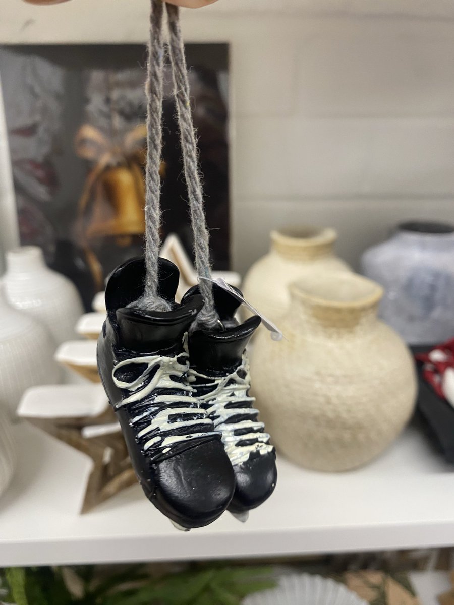 Out with my wife today picked up a cool ornament for my office 🌲