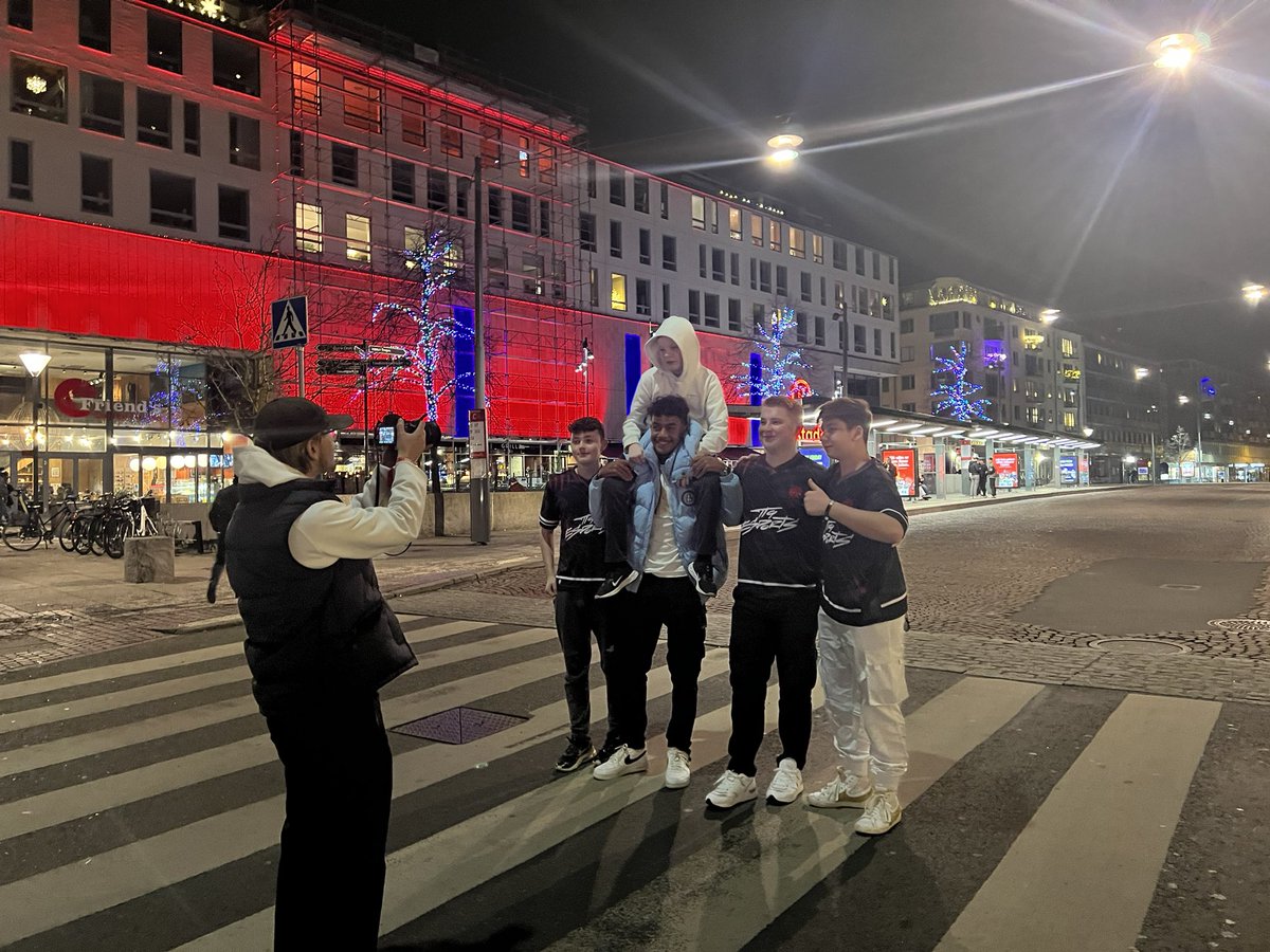 MamaRudolph tweet media