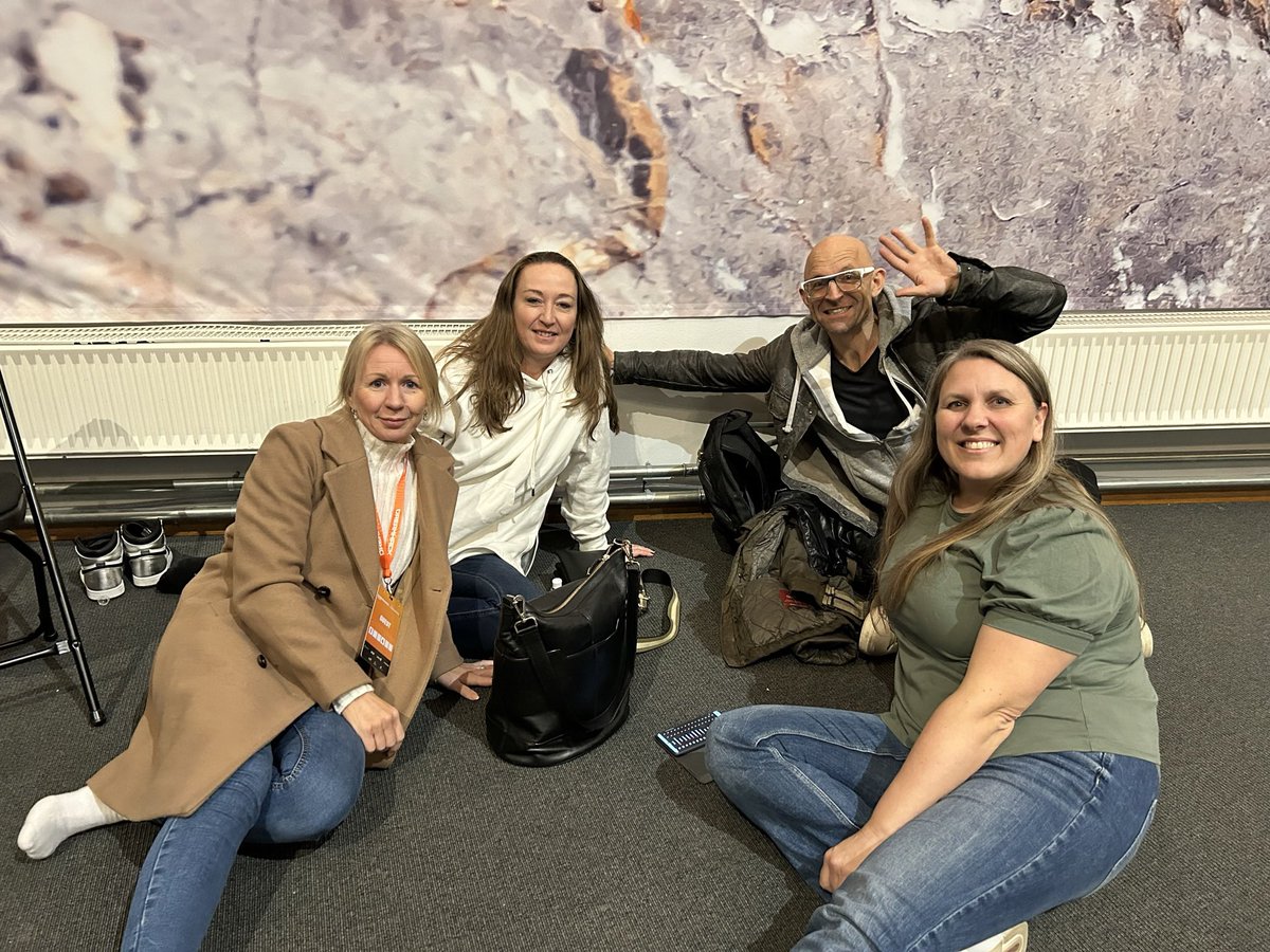 MamaRudolph tweet media