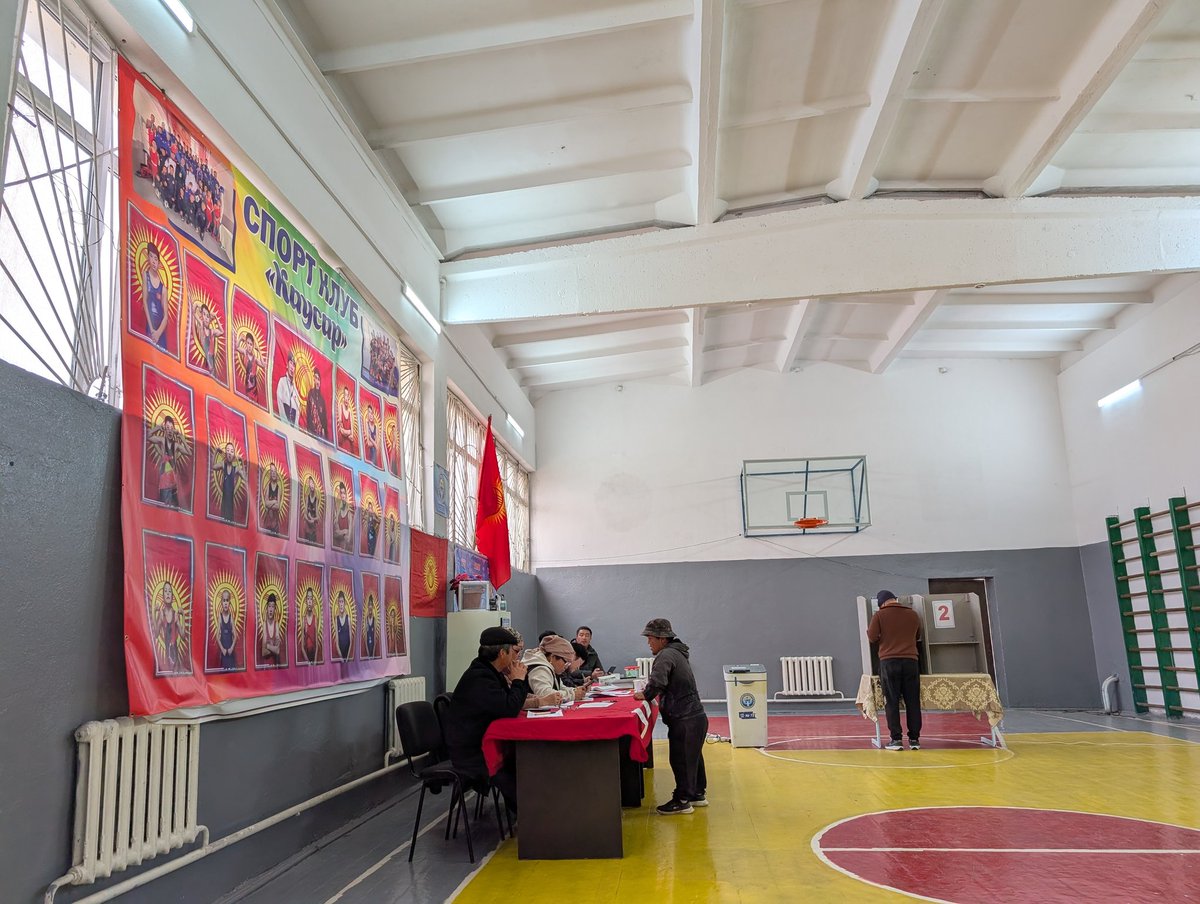 Samkharadze79's tweet photo. Observed parliamentary elections in 🇰🇬 as member of #OSCEPA electoral mission together with my colleague @makhashviliL. I wish 🇰🇬 people prosperity and stable development. https://t.co/j4IYOdDpUB