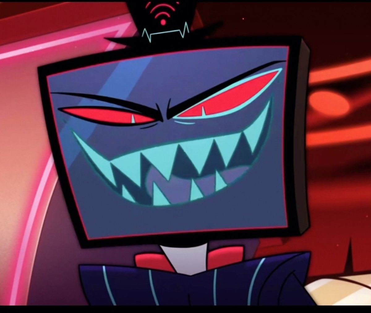 Imagine being Valentino and having to live with these FREAKS who can turn their heads like owls while being painfully aware you're the only one with normal neck functions