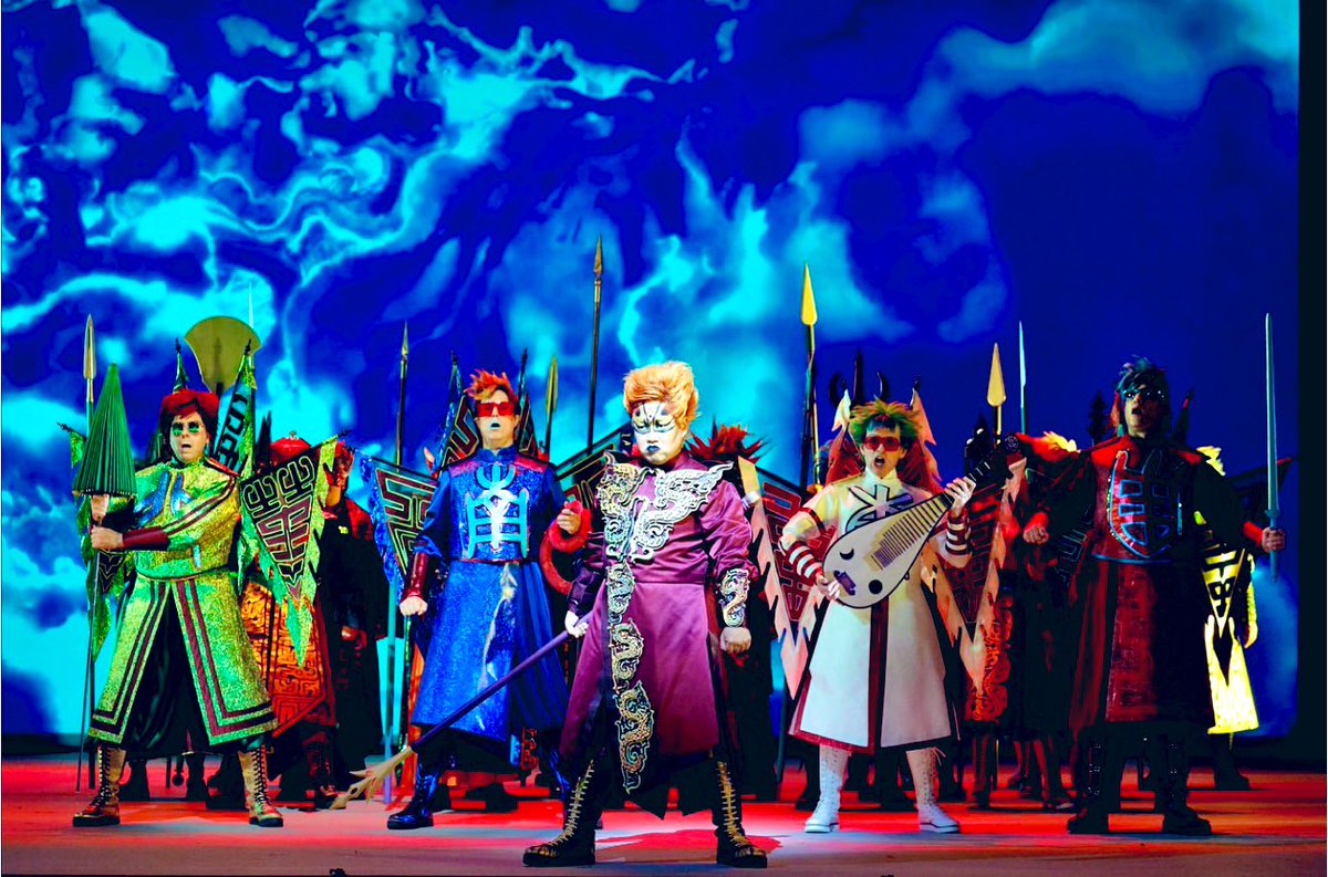 ruohuang's tweet photo. Bittersweet that today (11/30) is our last show (performance #8) of our magical Kung-fu opera THE MONKEY KING 猴王悟空 at @SFOpera. What an amazing journey so far. Thankful to everyone and best wishes for a great show to come🙏❤️!

https://t.co/5JBtr5GsEF https://t.co/LPRaLv8Y2l